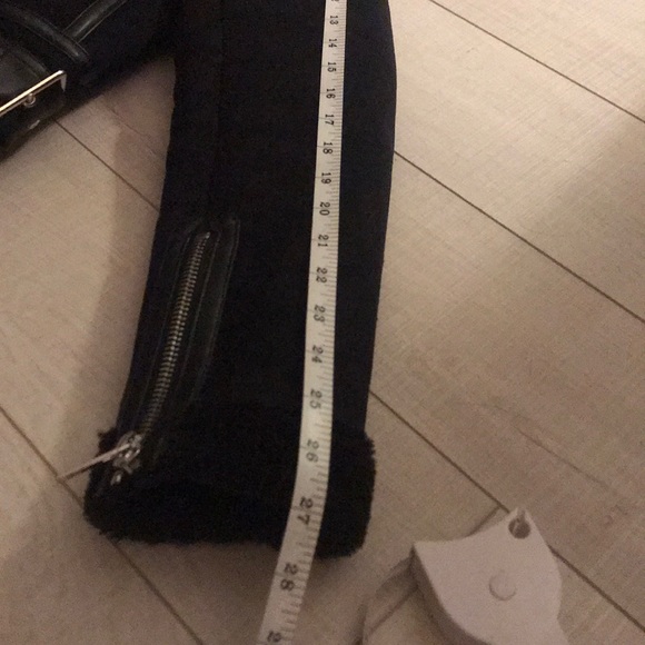 Gently worn faux shearling Moro - Picture 8 of 10